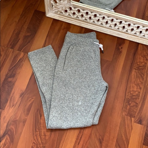NWOT Under Armour Sweat Pants - Picture 2 of 8